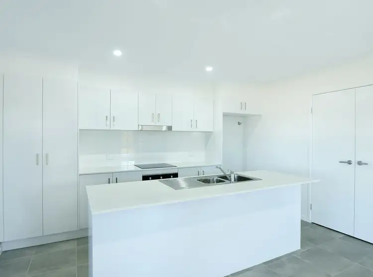 Fifth view of Homely unit listing, 1/75 Shelby Court, Glenvale QLD 4350