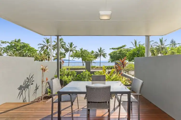 1/102 The Strand, North Ward QLD 4810