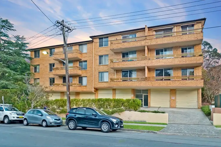 18/23-25 Sherbrook Rd, Hornsby NSW 2077