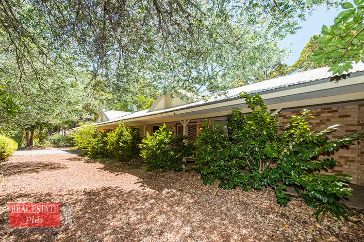 295 Wilura Road, Mundaring WA 6073