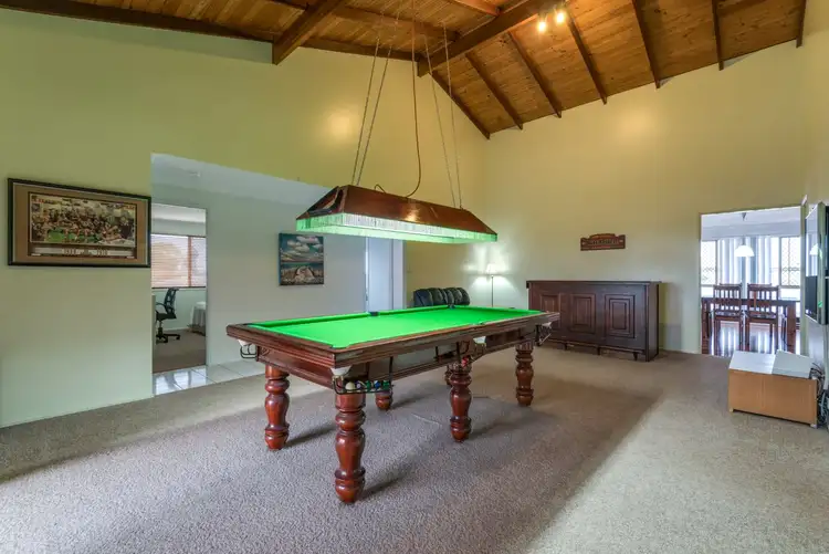 2/259 Branyan Drive, Avoca QLD 4670