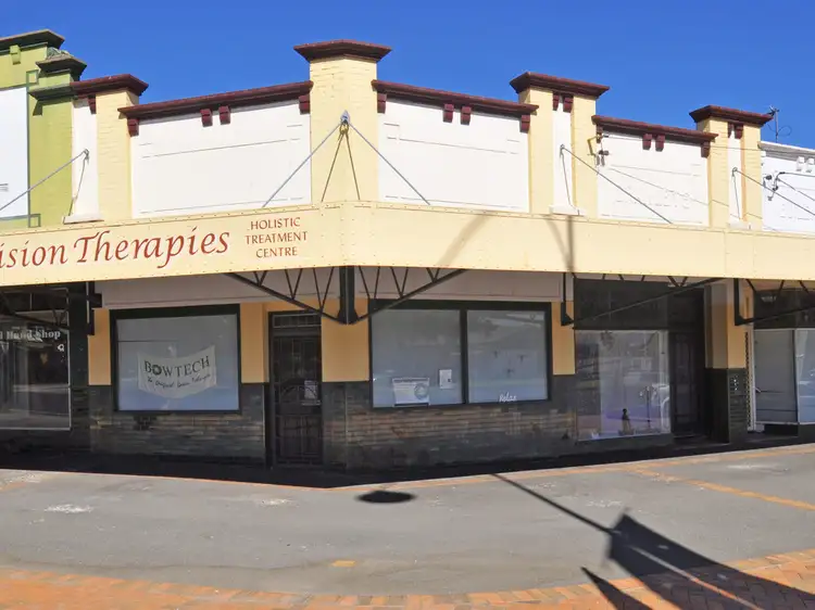 113 Broadway, Junee NSW 2663