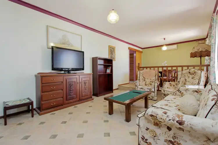 Second view of Homely house listing, 5 Stratus Place, Willetton WA 6155