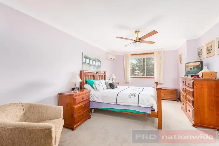 Sixth view of Homely house listing, 19 Singleton Avenue, East Hills NSW 2213