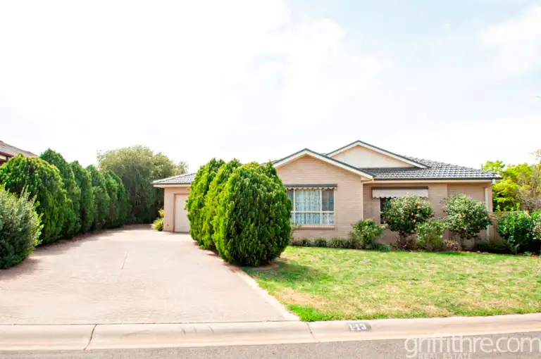 Main view of Homely unit listing, 1/13 Powys Place, Griffith NSW 2680