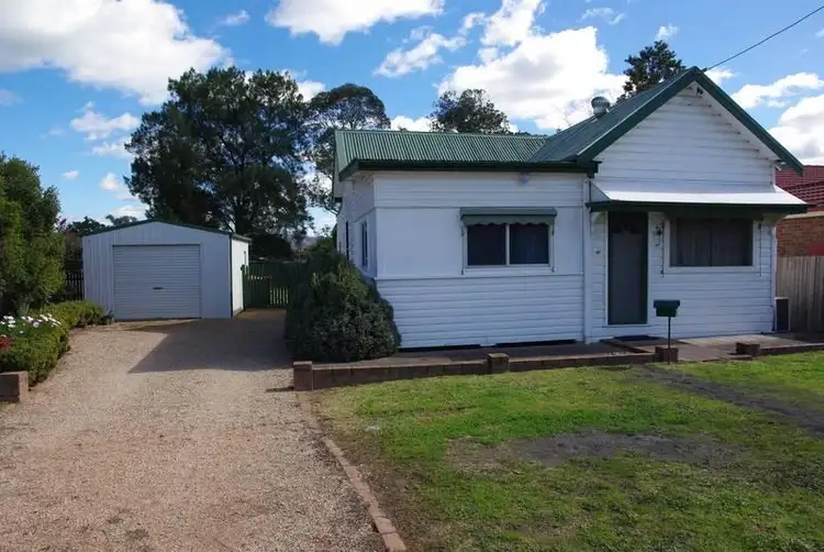 47 Guernsey Street