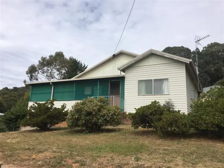 34 Bartlett Street, Batlow NSW 2730