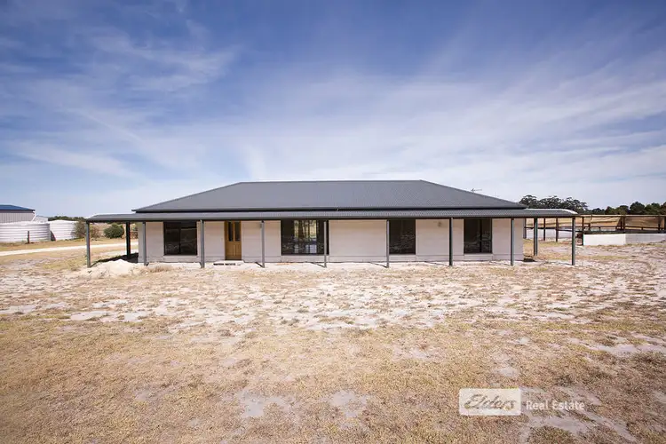 244 CEDAR AVENUE, Naracoorte SA 5271