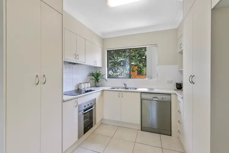 Third view of Homely apartment listing, 4/44 Brighton Road, Highgate Hill QLD 4101