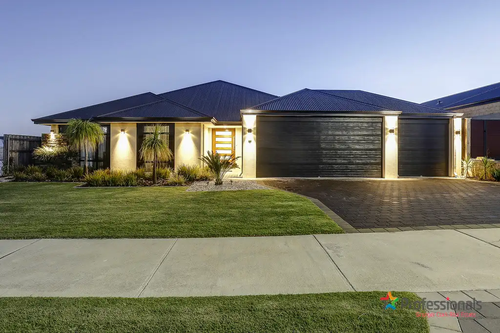 Main view of Homely house listing, 8 Badminton Cross, The Vines WA 6069