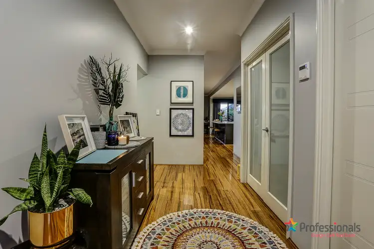 Fourth view of Homely house listing, 8 Badminton Cross, The Vines WA 6069