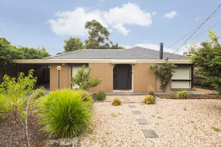 19 Amersham Avenue, Springvale South VIC 3172