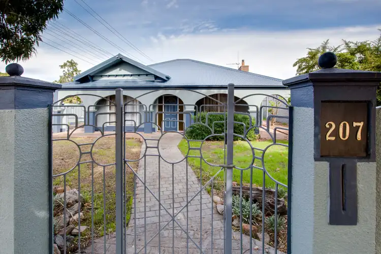Second view of Homely house listing, 207 Beechworth Road, Wodonga VIC 3690