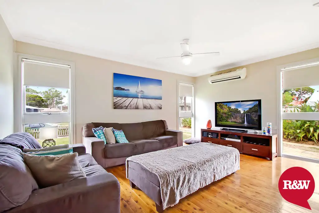 Main view of Homely house listing, 8 Tangaloa Crescent, Lethbridge Park NSW 2770