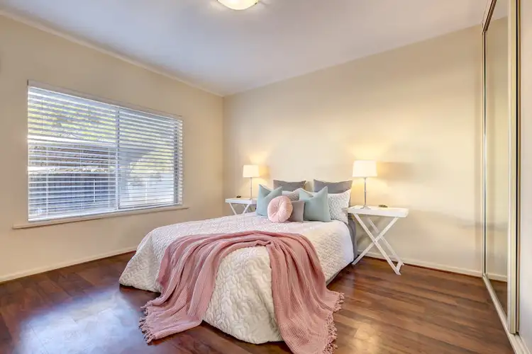 2/17 Clegowie Street, West Beach SA 5024