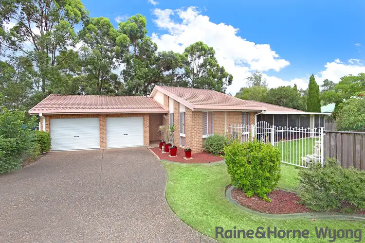 8 Woodbury Park Drive, Mardi NSW 2259