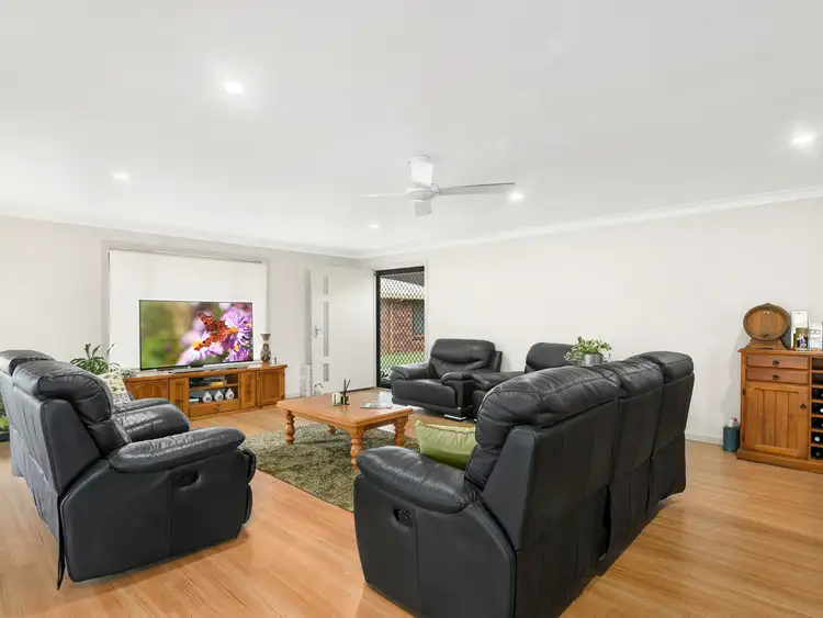 Third view of Homely semi-detached listing, 2/124 Jacaranda Avenue, Tweed Heads West NSW 2485