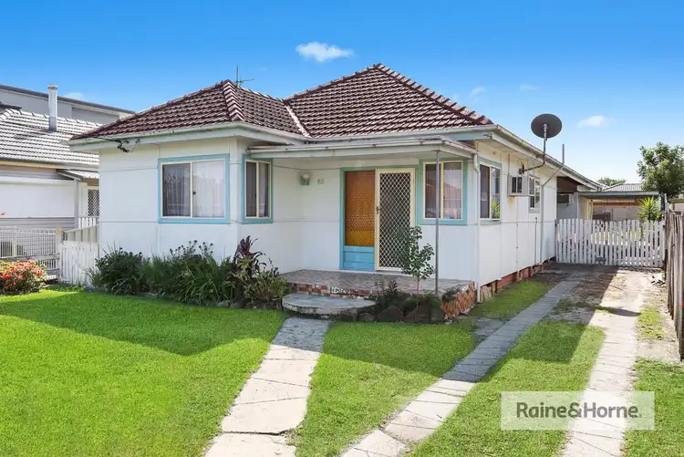 65 Beach Street, Ettalong Beach NSW 2257