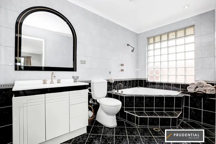 Seventh view of Homely house listing, 2 Herborn Place, Minto NSW 2566