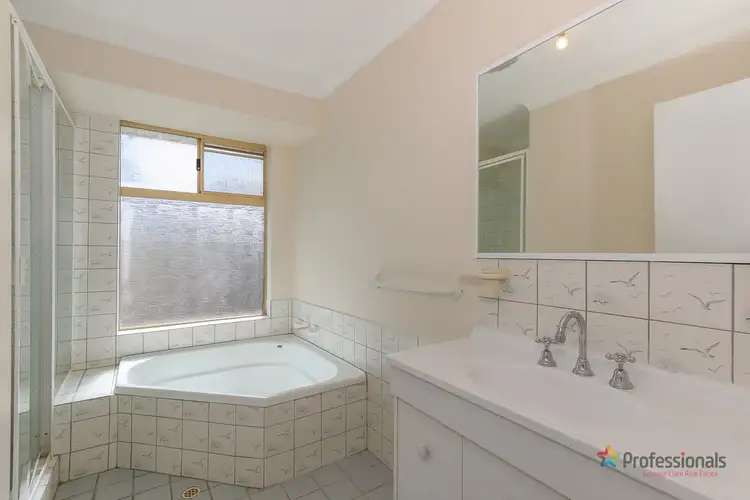 Seventh view of Homely house listing, 18 Kalkite Close, Ballajura WA 6066