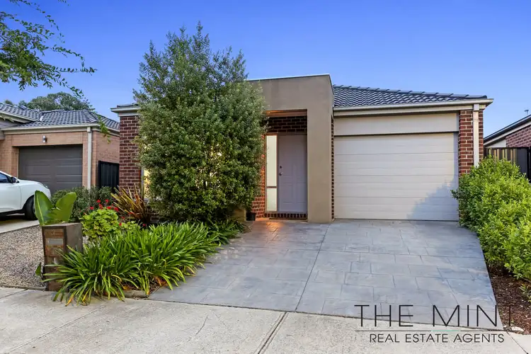 7 St Leonard Drive, South Morang VIC 3752
