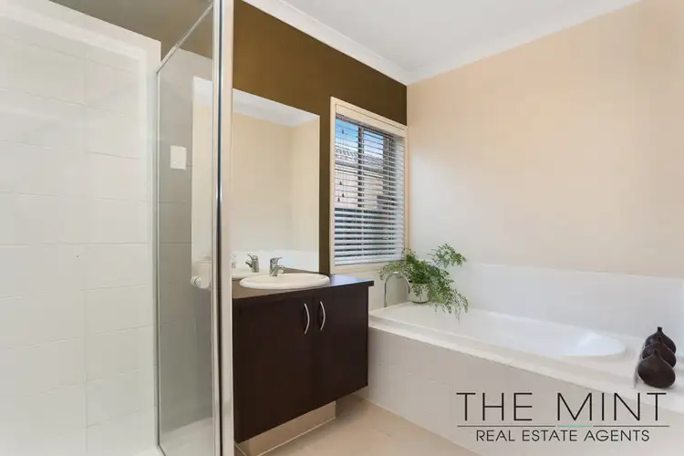 Fourth view of Homely house listing, 7 St Leonard Drive, South Morang VIC 3752