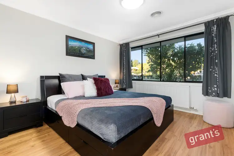 Seventh view of Homely house listing, 5 Hansford Court, Narre Warren VIC 3805
