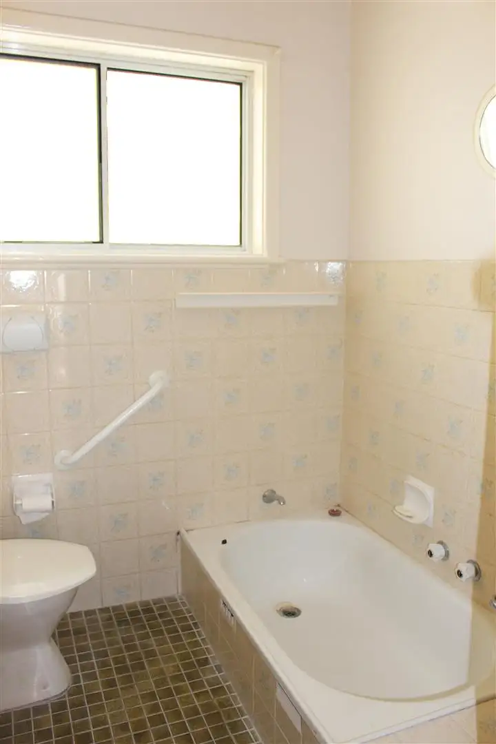 Fifth view of Homely house listing, 40 McLeod Street, Bordertown SA 5268