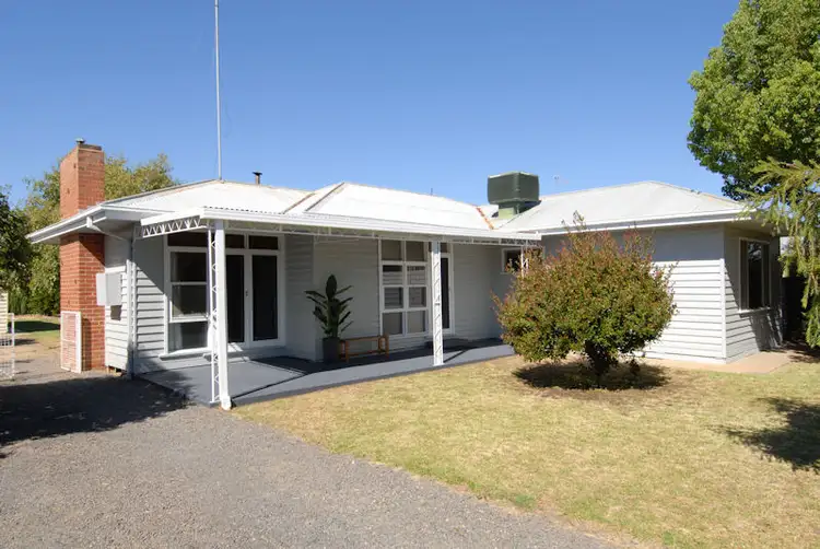 503 Poictiers Street, Deniliquin NSW 2710
