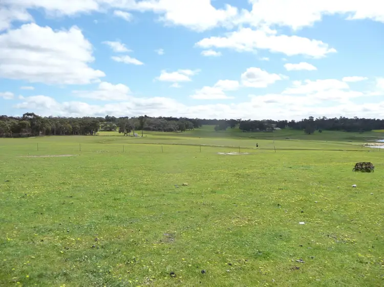 Fifth view of Homely rural property listing, 119 Woods Loop, Jelcobine WA 6306