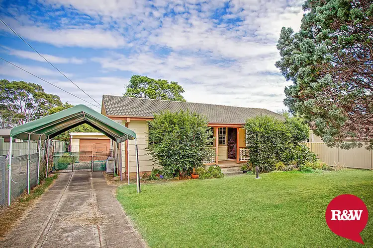 6 Hardy Street, Blackett NSW 2770
