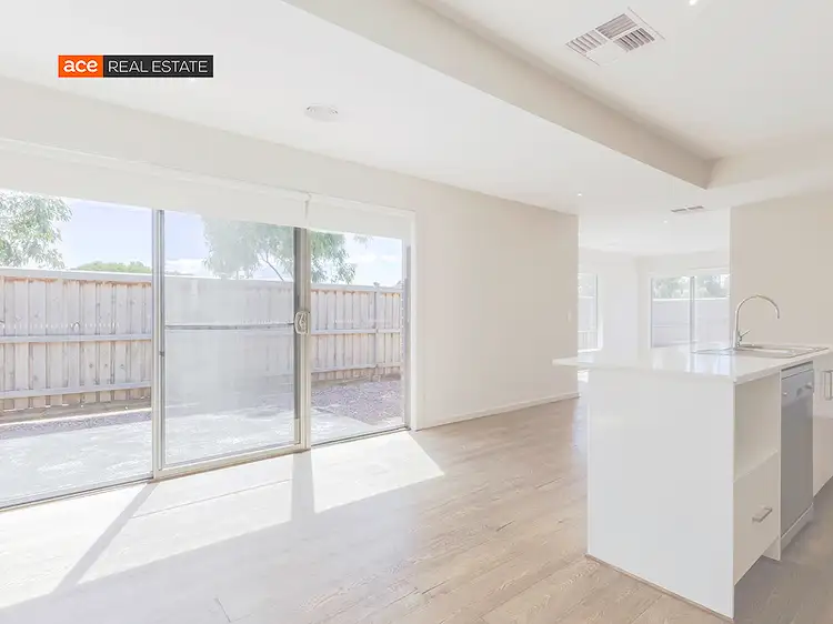 Fifth view of Homely house listing, 24 Ceratta Crescent, Tarneit VIC 3029