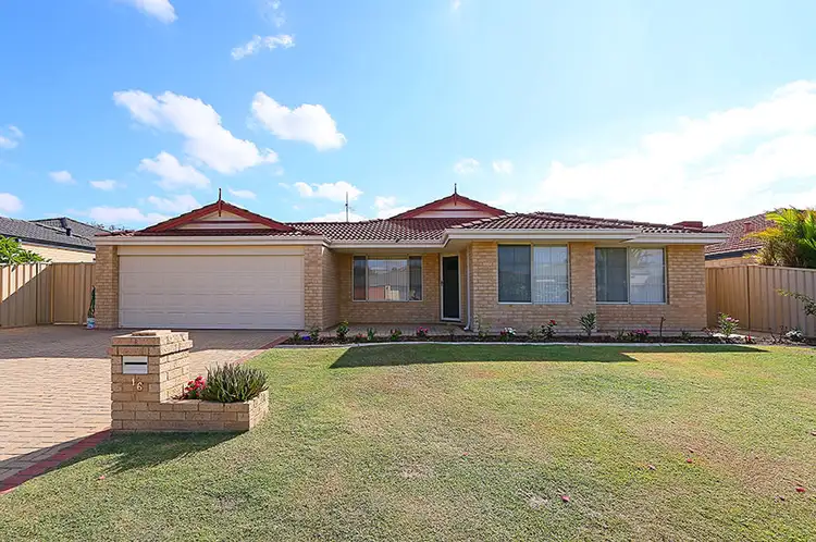 16 Alpina Bend, Canning Vale WA 6155