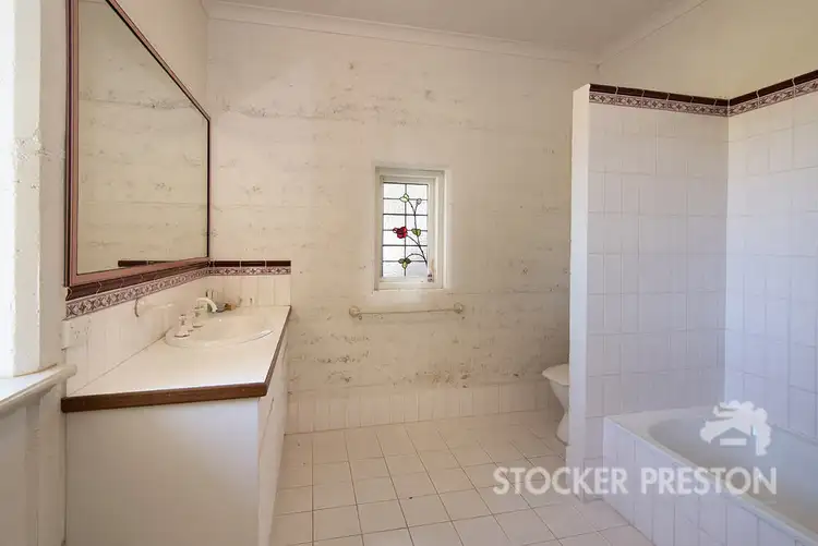 Seventh view of Homely house listing, 8/9 Blackwood Avenue, Augusta WA 6290