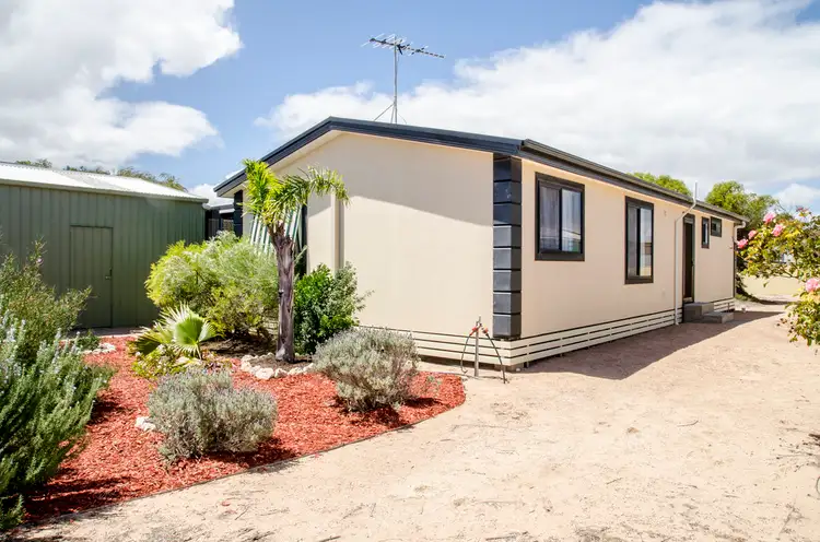 8 Peake Terrace, Denial Bay SA 5690
