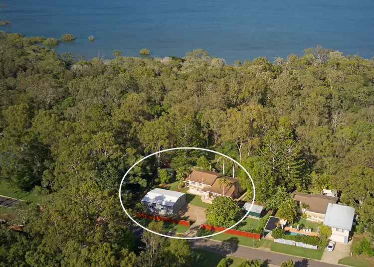 Second view of Homely house listing, 10 Parraweena Court, Point Vernon QLD 4655