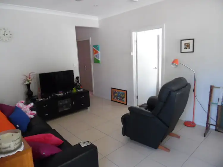 Fourth view of Homely unit listing, 2/185 Torquay Road, Scarness QLD 4655