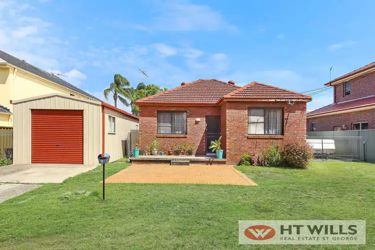41 Samuel Street, Peakhurst NSW 2210