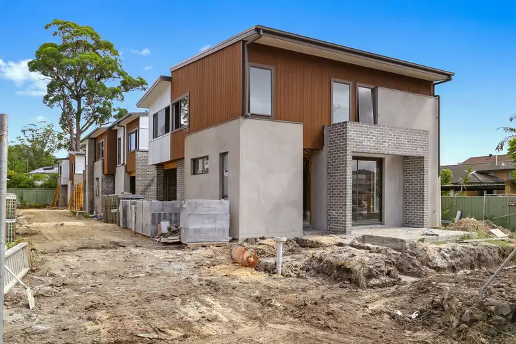 4/18-20 Pemell Street, Wyoming NSW 2250