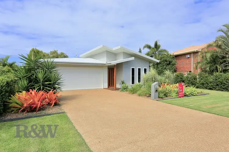 16 Shoreline Crescent, Bargara QLD 4670