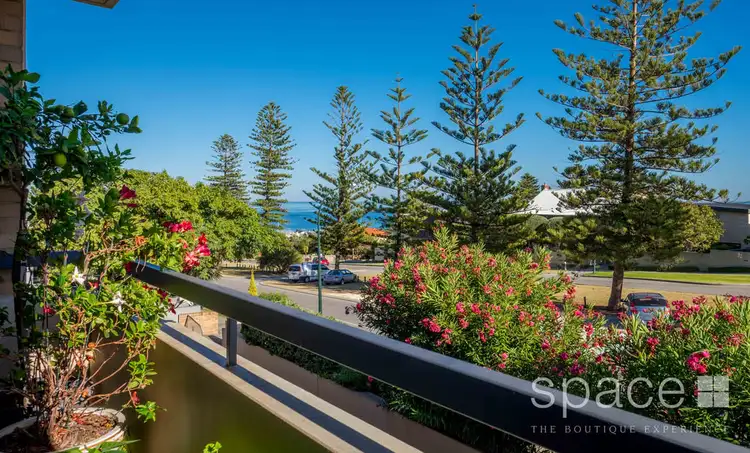 4/187 Broome Street, Cottesloe WA 6011