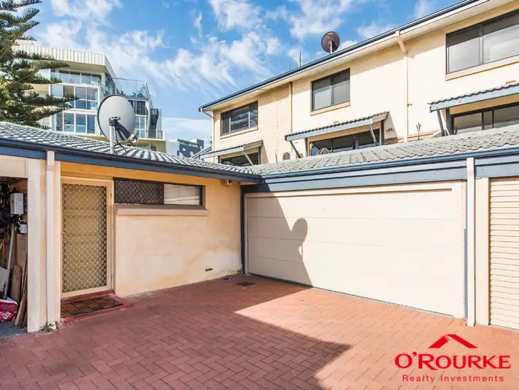 4/291 West Coast Hwy, Scarborough WA 6019