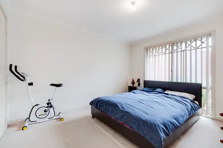 Sixth view of Homely unit listing, Unit 1/1 Navarre Drive, Cranbourne West VIC 3977