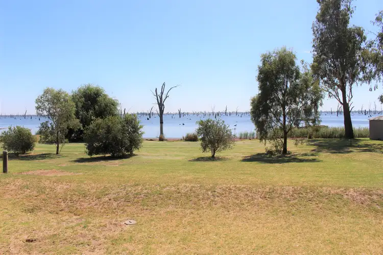 8268 Murray Valley Highway, Yarrawonga VIC 3730