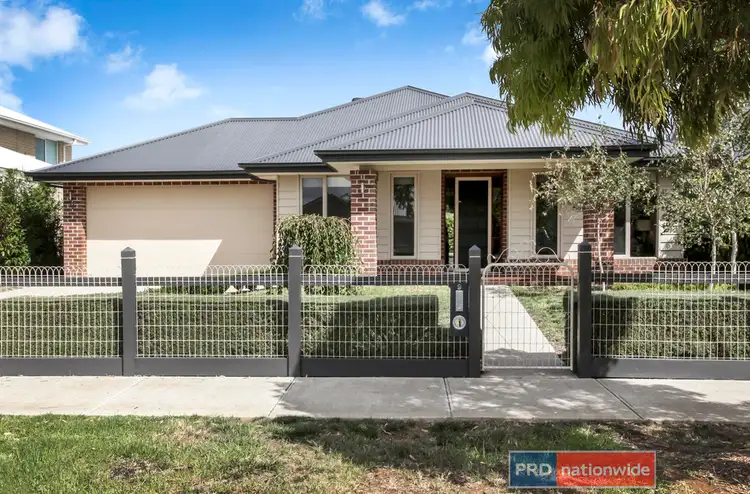 9 Benalla Avenue, Eynesbury VIC 3338