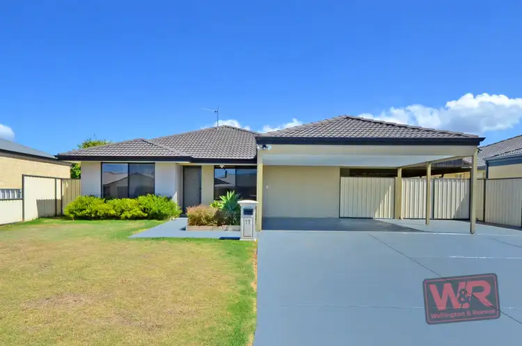 11 Kitcher Parade, Mckail WA 6330