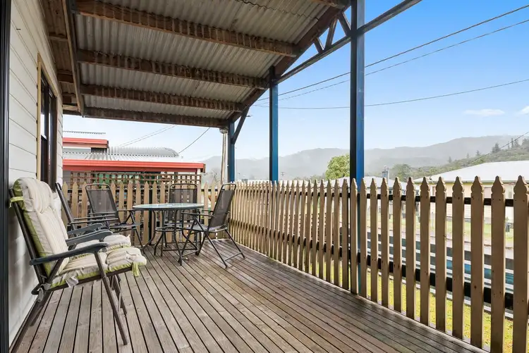 7 Evans Street, Queenstown TAS 7467