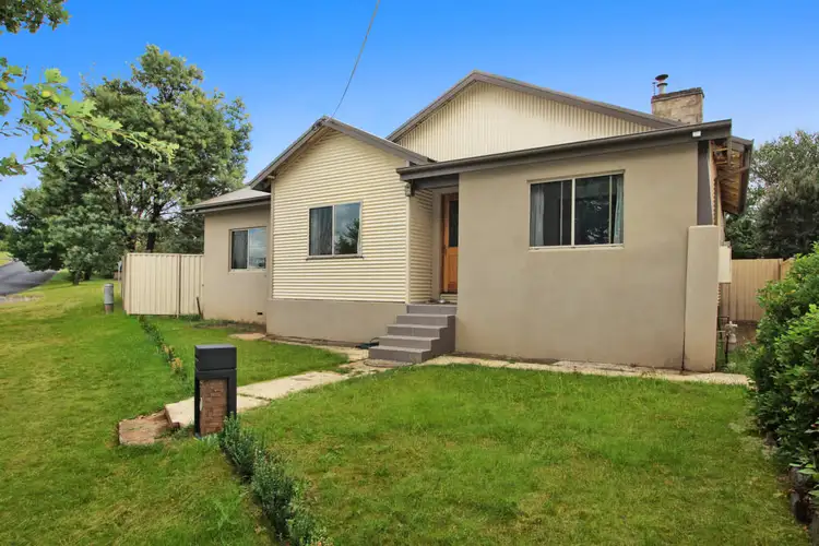 22 Bradley Street, Cooma NSW 2630