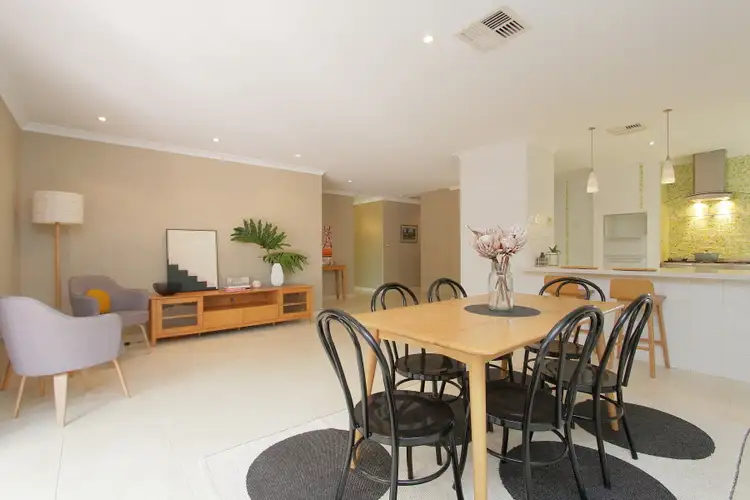 Sixth view of Homely house listing, 2/52 Sheldrake Way, Willetton WA 6155
