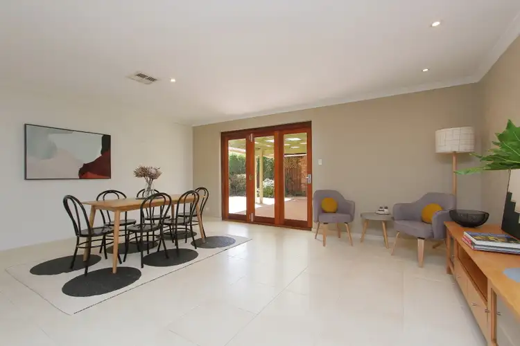 Seventh view of Homely house listing, 2/52 Sheldrake Way, Willetton WA 6155